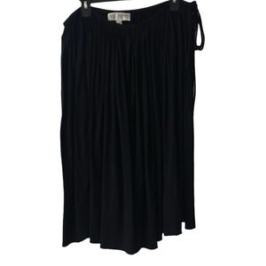 St. John Collection Skirt‎ Pleated Swing Circle Midi